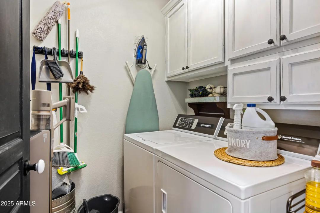 Real Estate Picture 28
