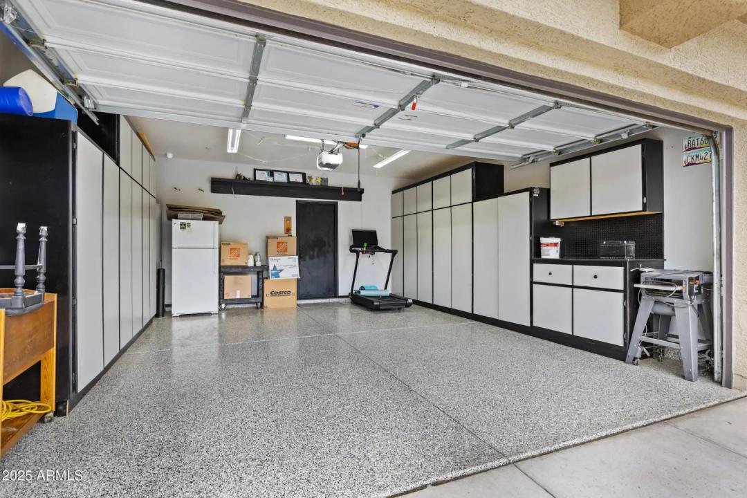 Real Estate Picture 29