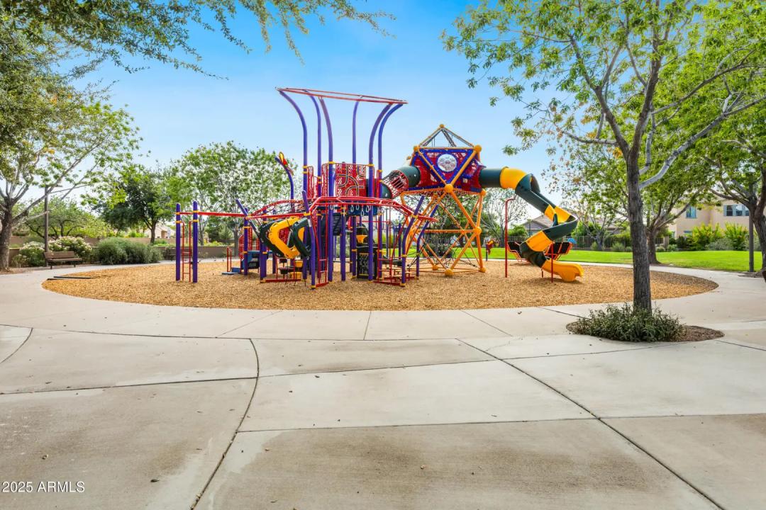 Real Estate Picture 57