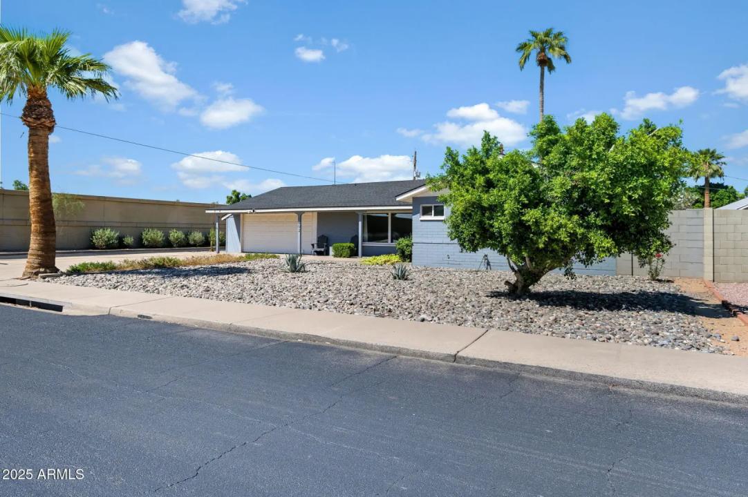 Real Estate Picture 26