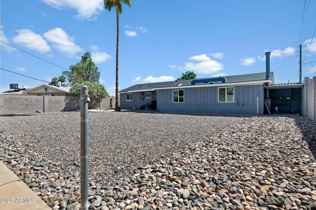 Real Estate Picture 22