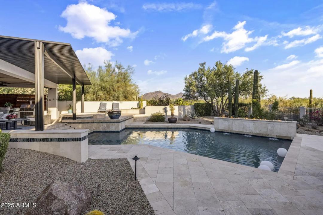Real Estate Picture 1