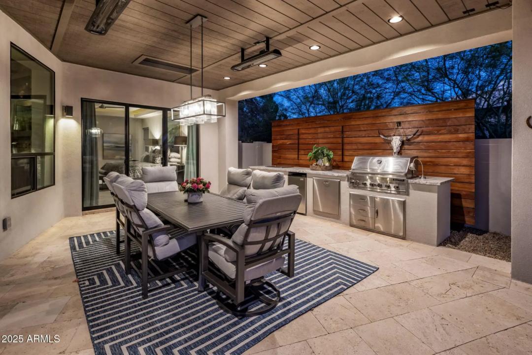 Real Estate Picture 15