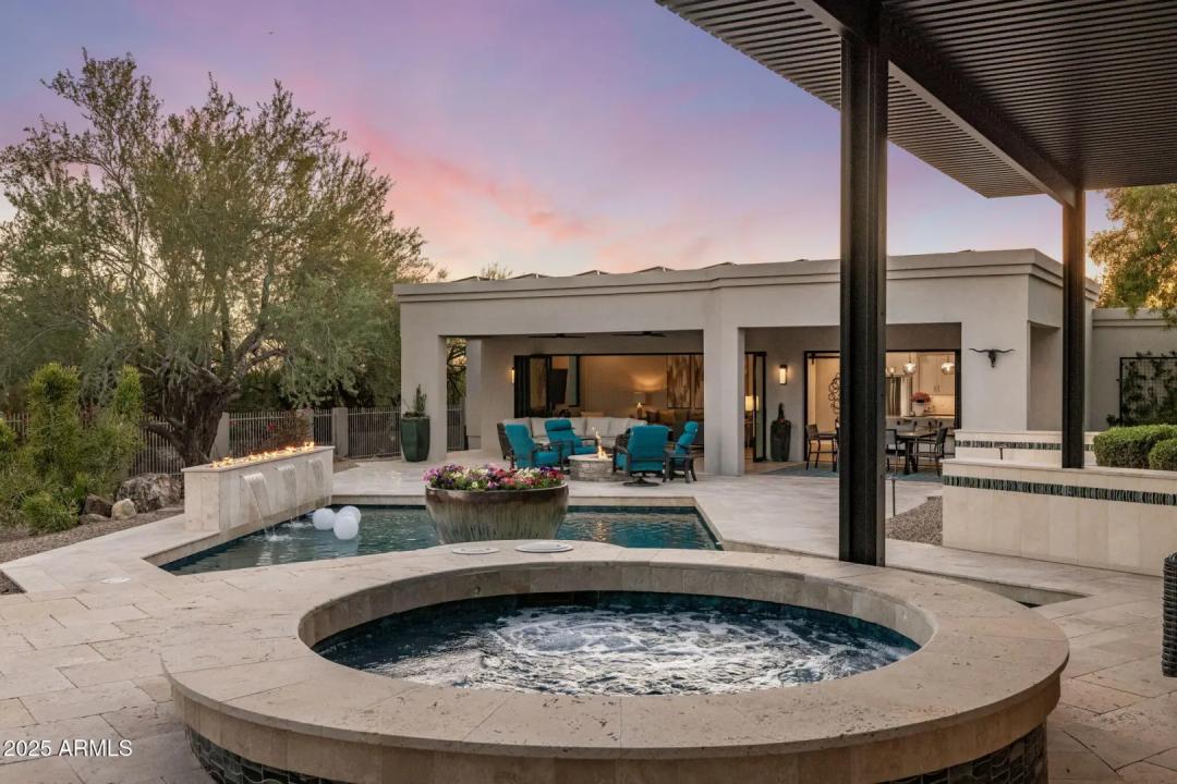 Real Estate Picture 8