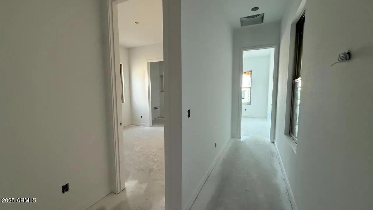 Real Estate Picture 3