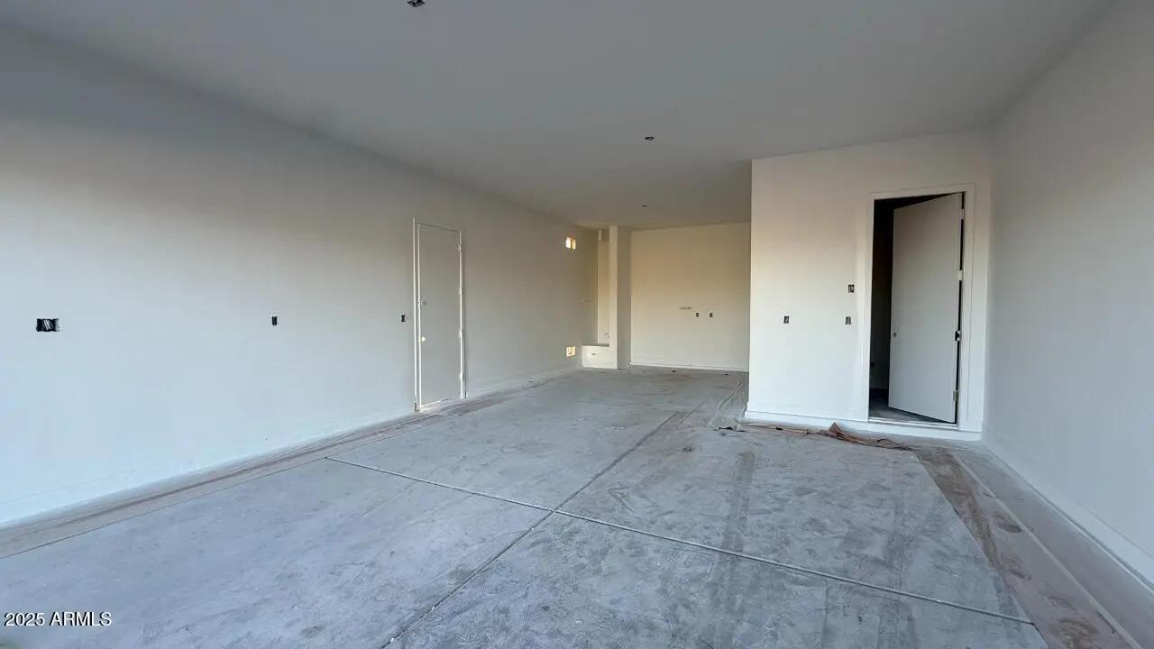 Real Estate Picture 21