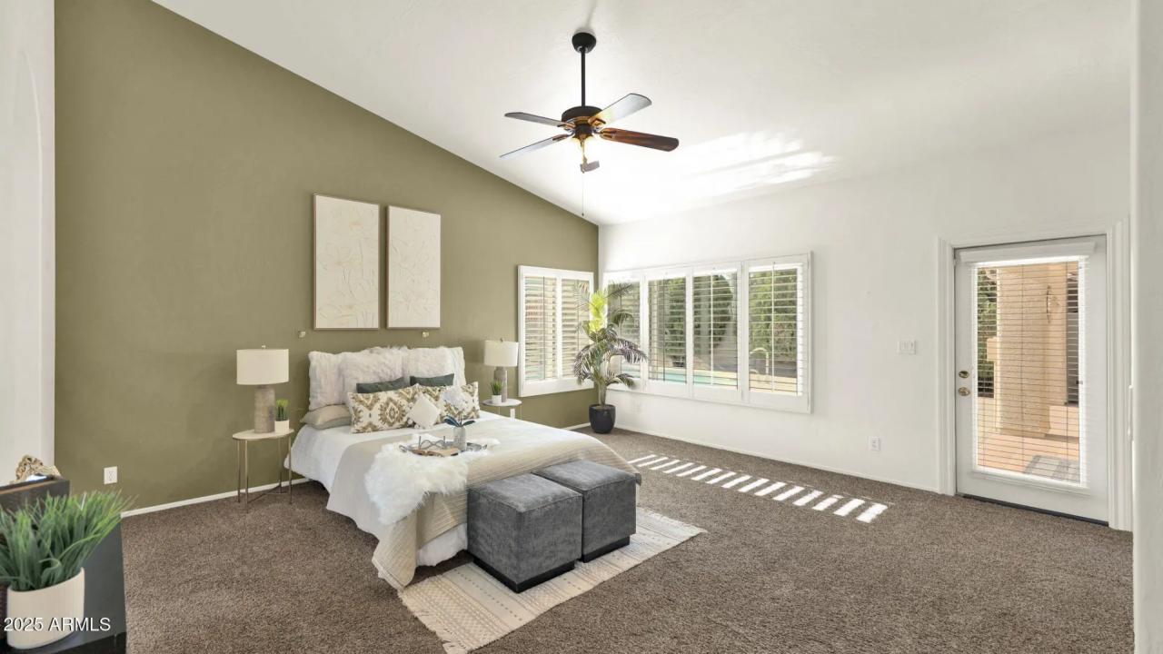 Real Estate Picture 32