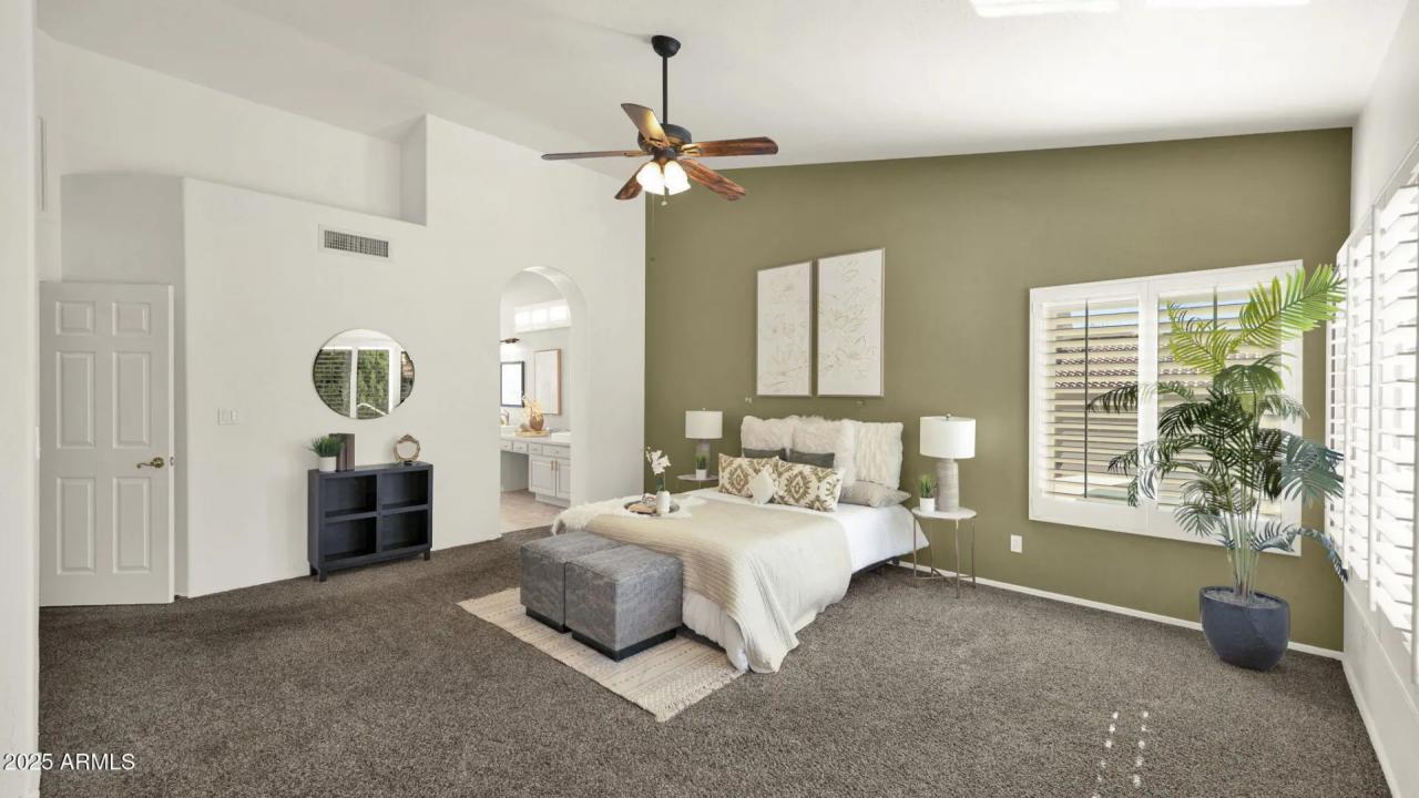 Real Estate Picture 33