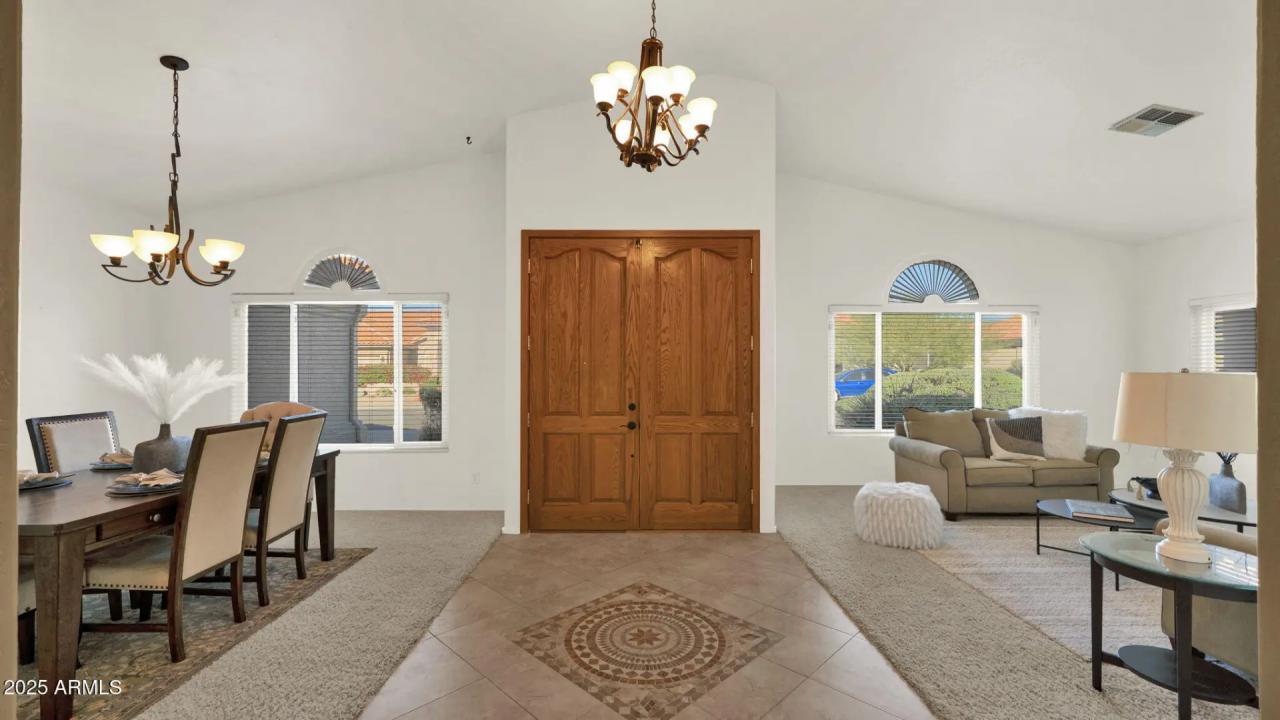 Real Estate Picture 10