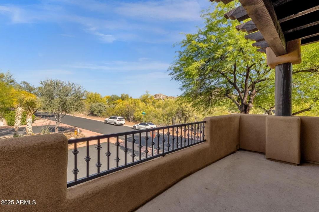 Real Estate Picture 29