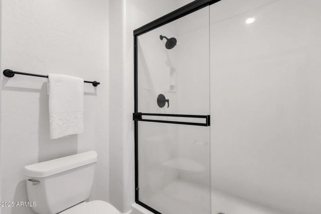 Real Estate Picture 32