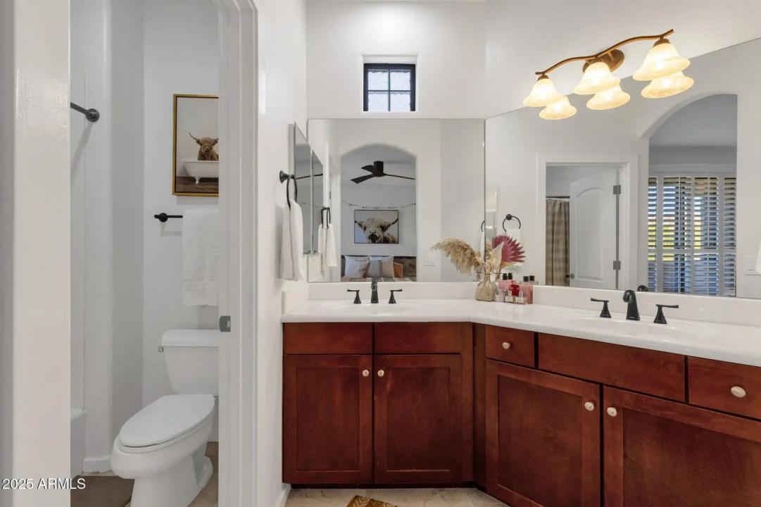 Real Estate Picture 36