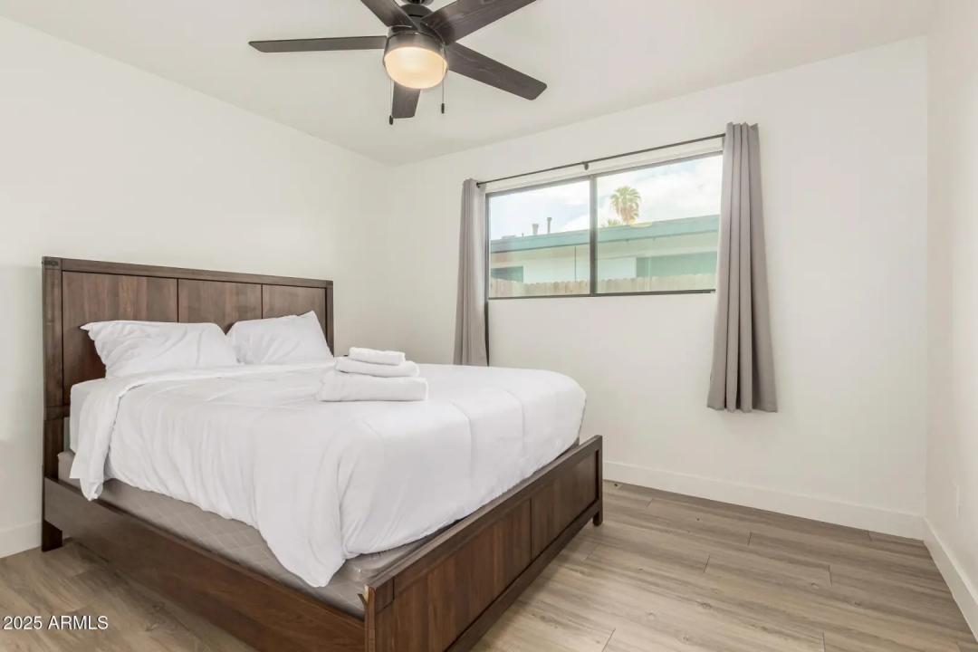 Real Estate Picture 15
