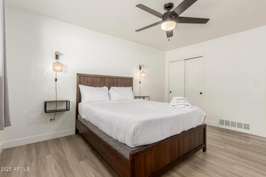 Real Estate Picture 19