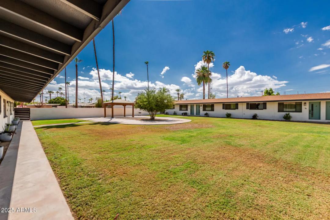 Real Estate Picture 27
