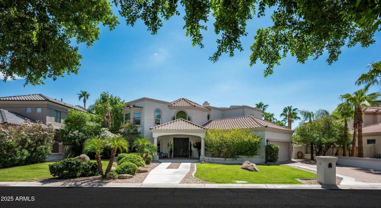 Real Estate Picture 4