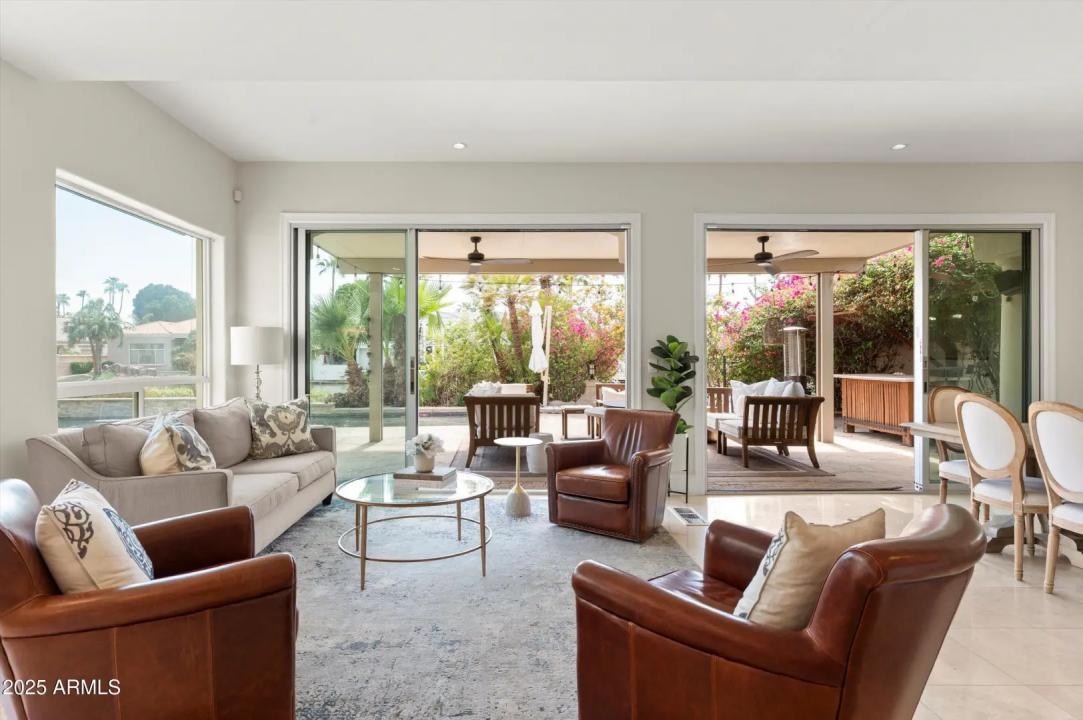Real Estate Picture 16