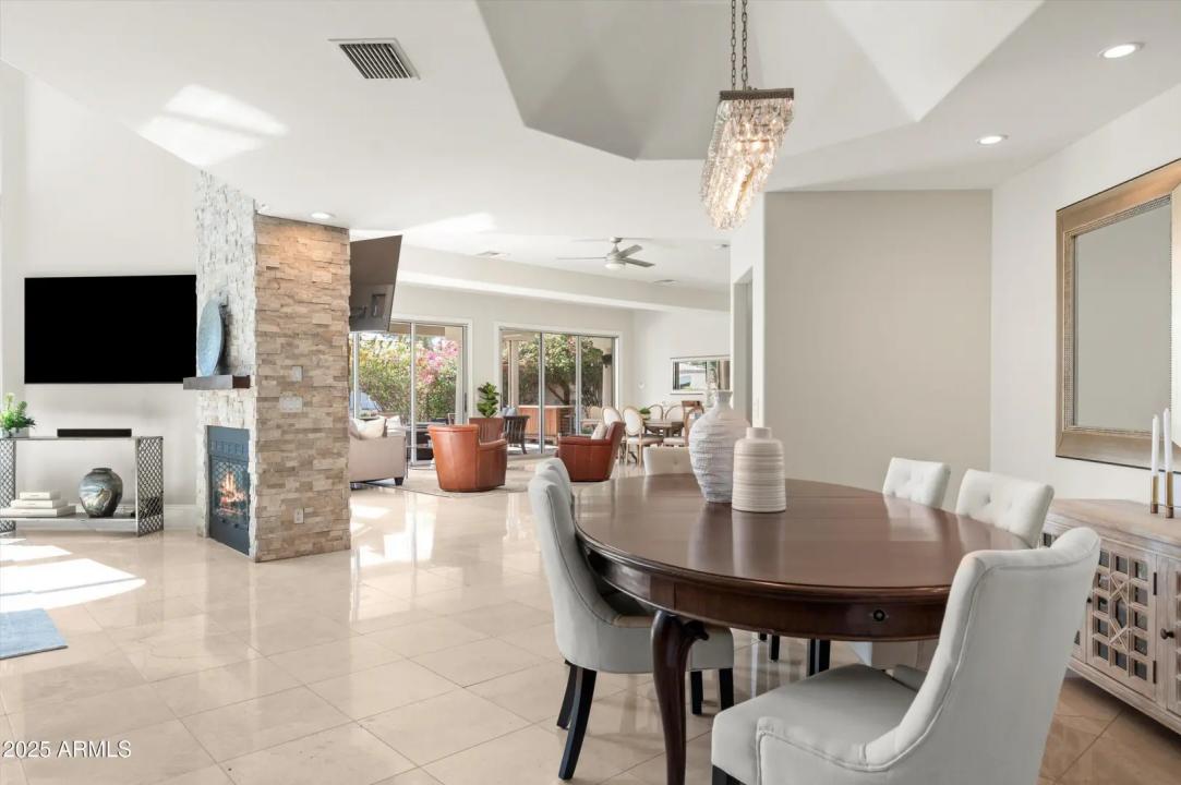 Real Estate Picture 21