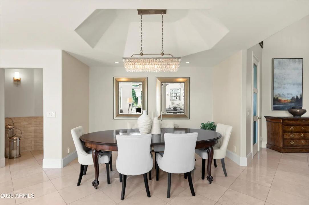 Real Estate Picture 22