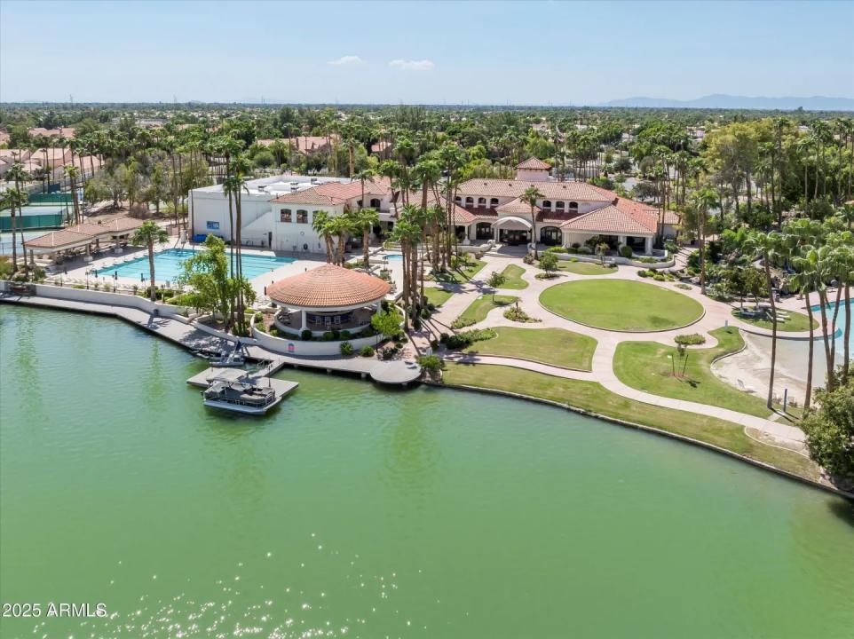 Real Estate Picture 59