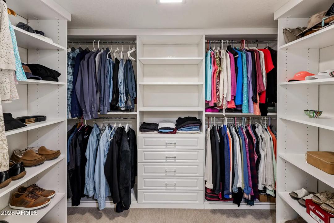 Real Estate Picture 13