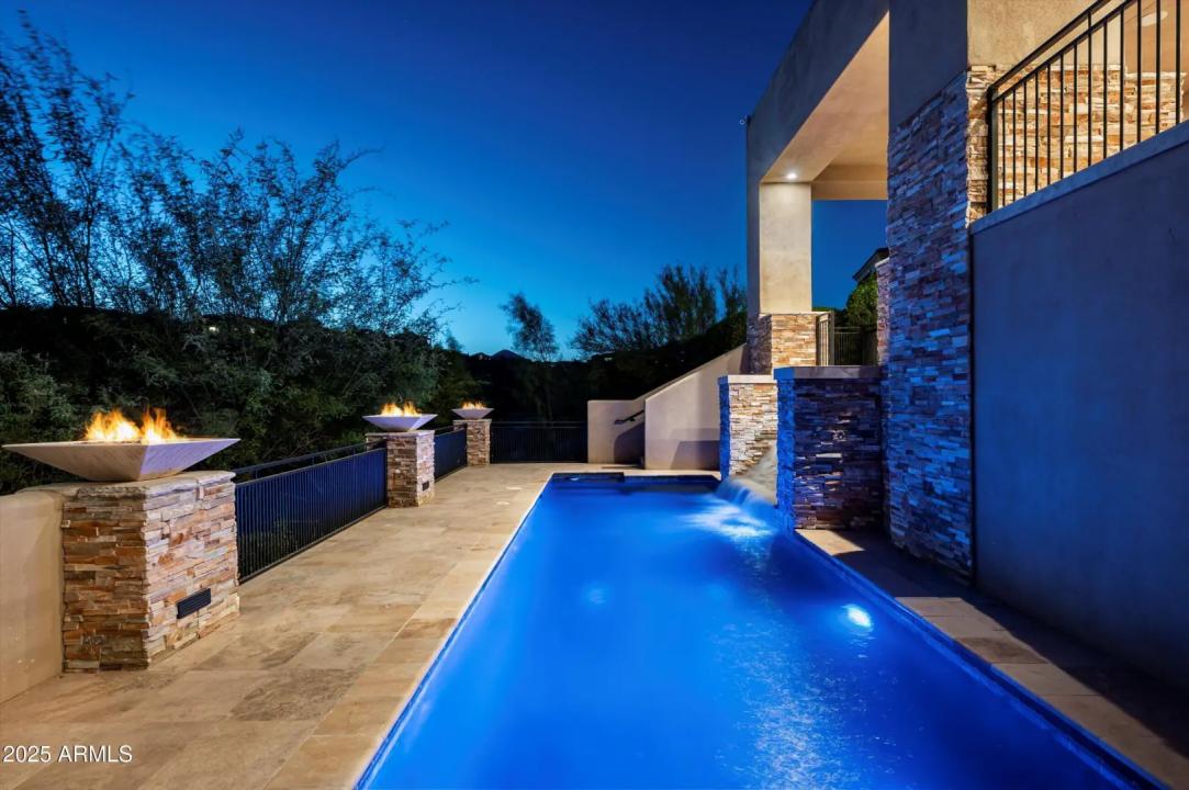 Real Estate Picture 40