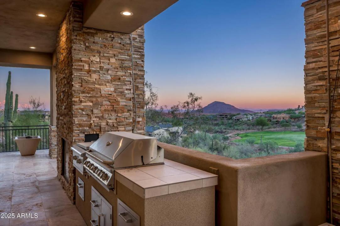 Real Estate Picture 43