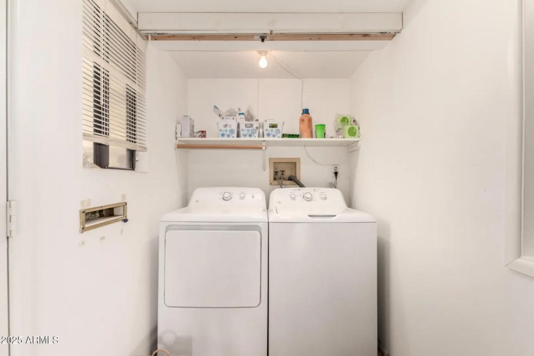 Real Estate Picture 13