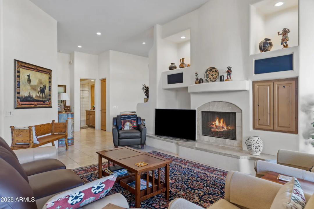 Real Estate Picture 25