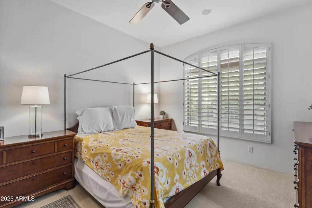 Real Estate Picture 43
