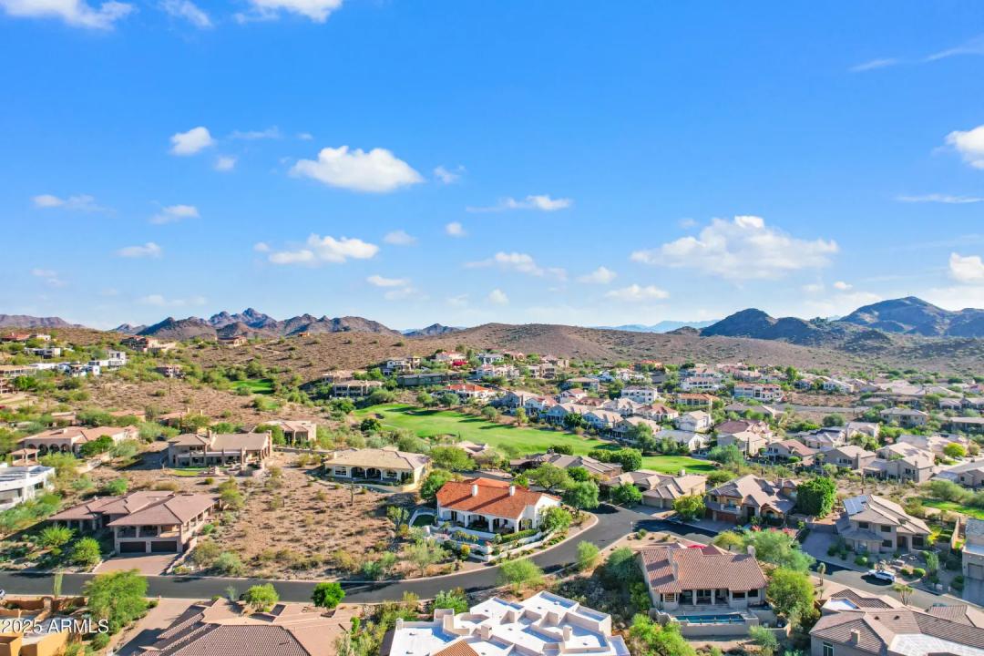 Real Estate Picture 75