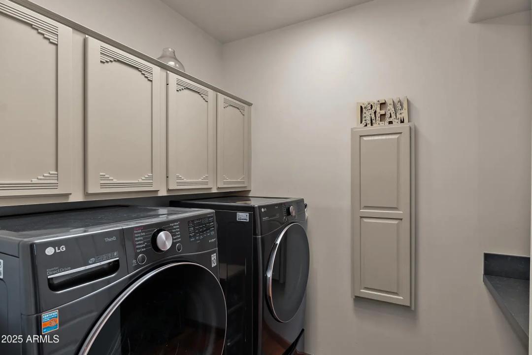 Real Estate Picture 20