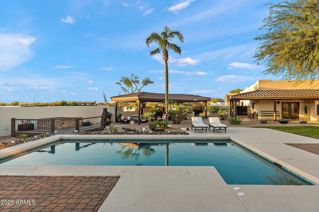 Real Estate Picture 26