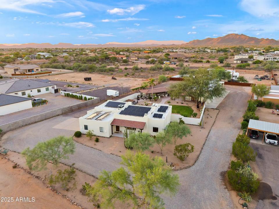 Real Estate Picture 53