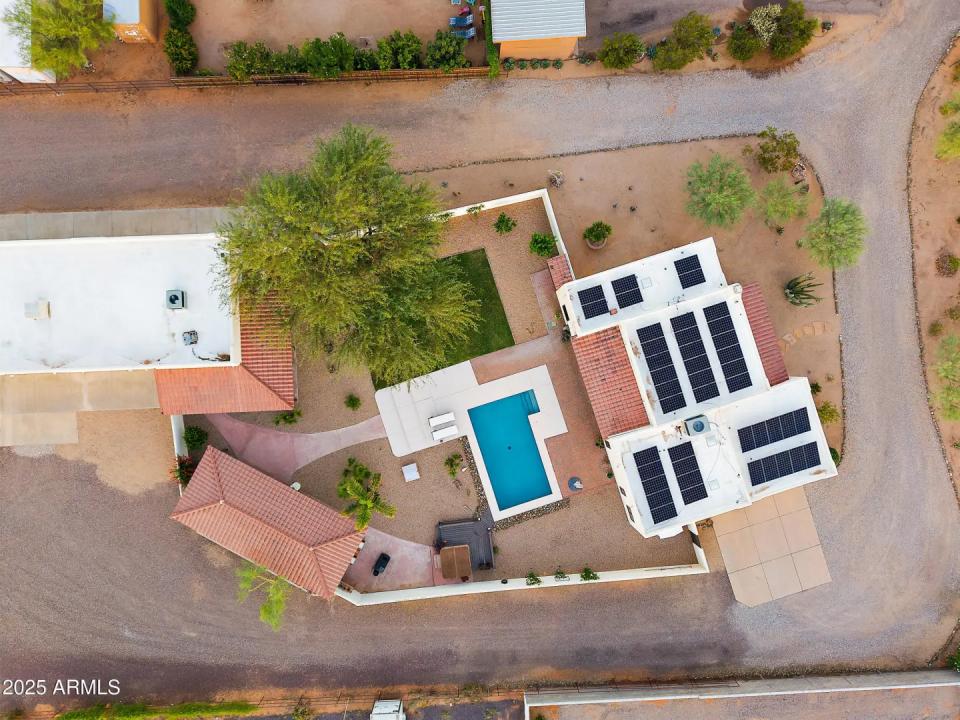 Real Estate Picture 52