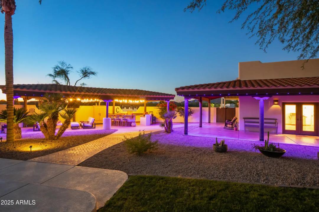 Real Estate Picture 50