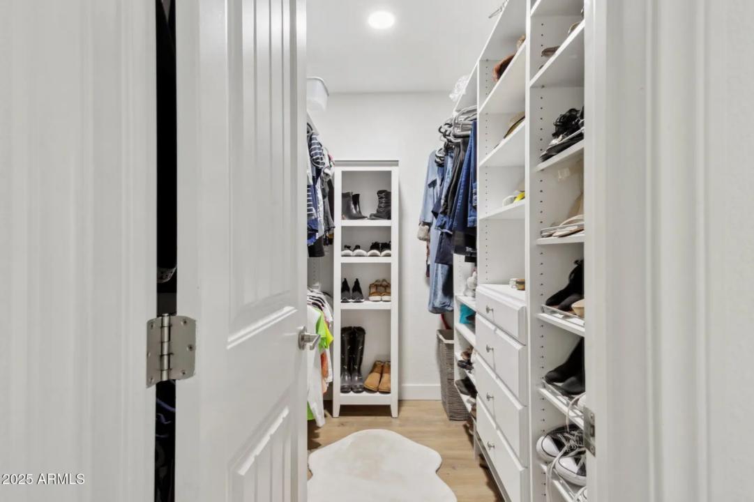 Real Estate Picture 26