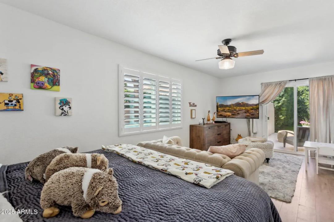 Real Estate Picture 35