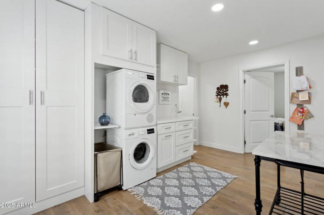Real Estate Picture 32