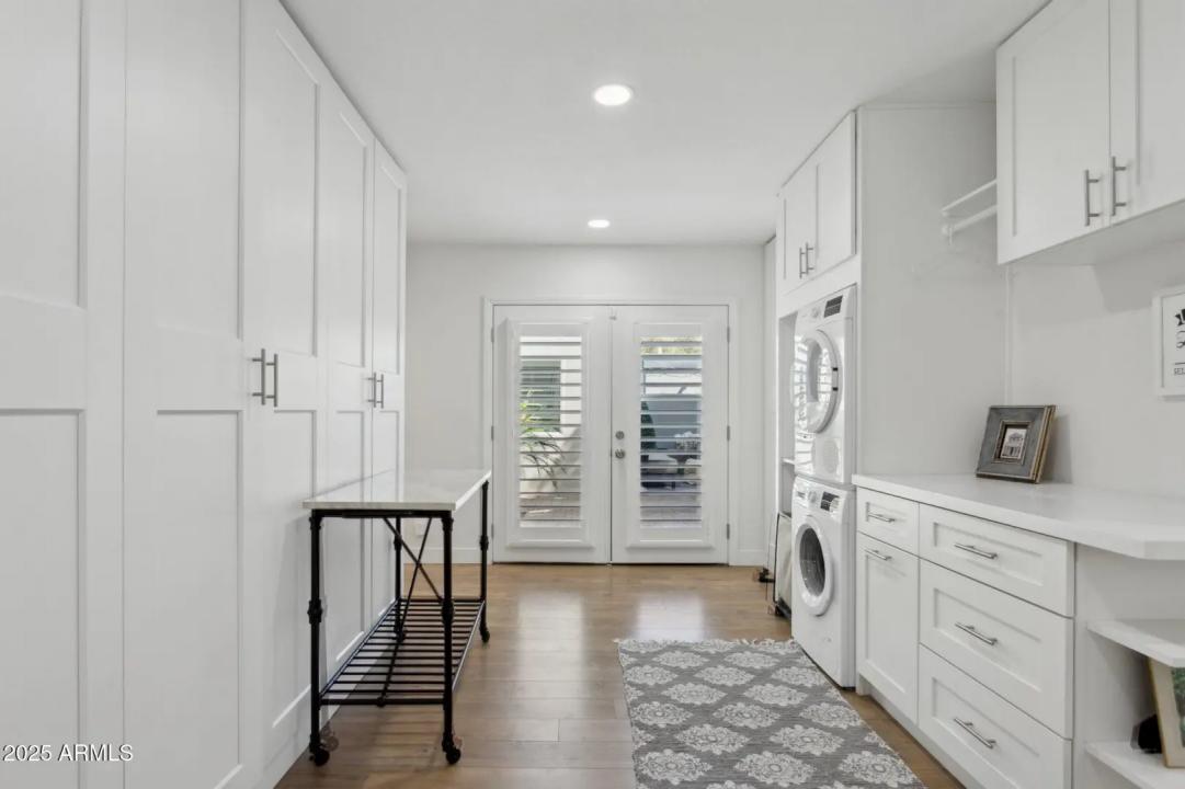 Real Estate Picture 33