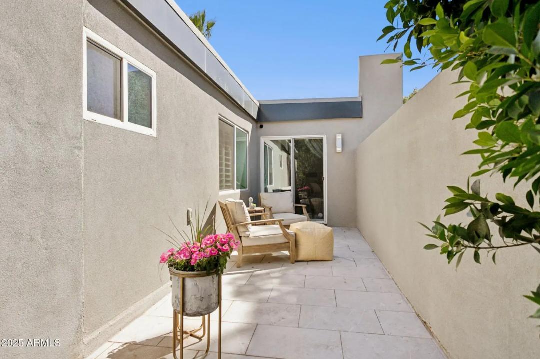 Real Estate Picture 46