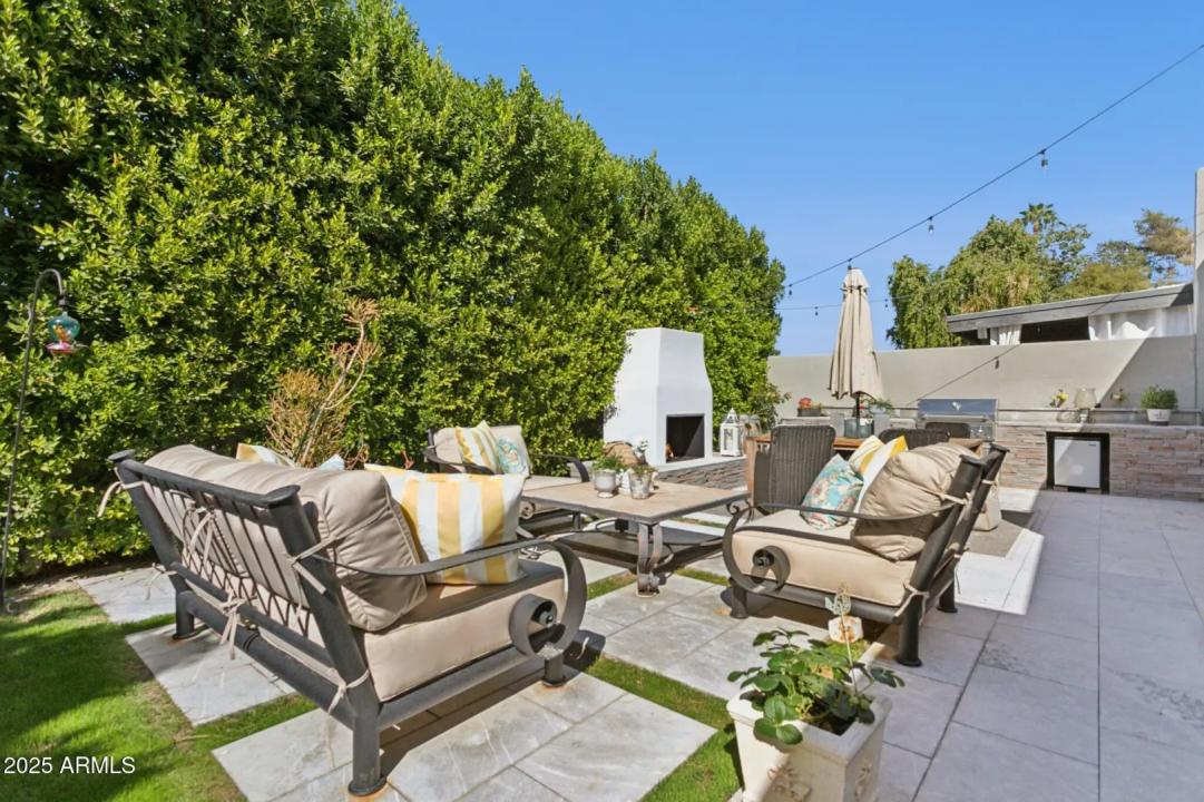 Real Estate Picture 39