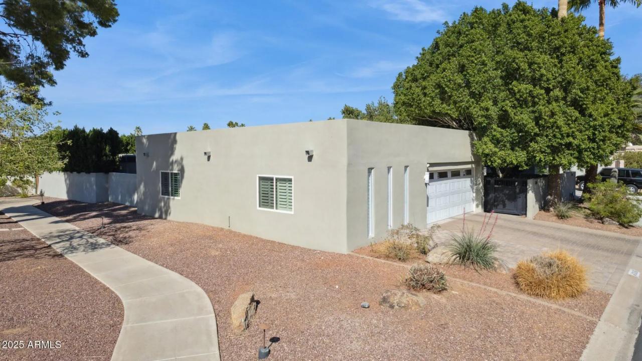 Real Estate Picture 48