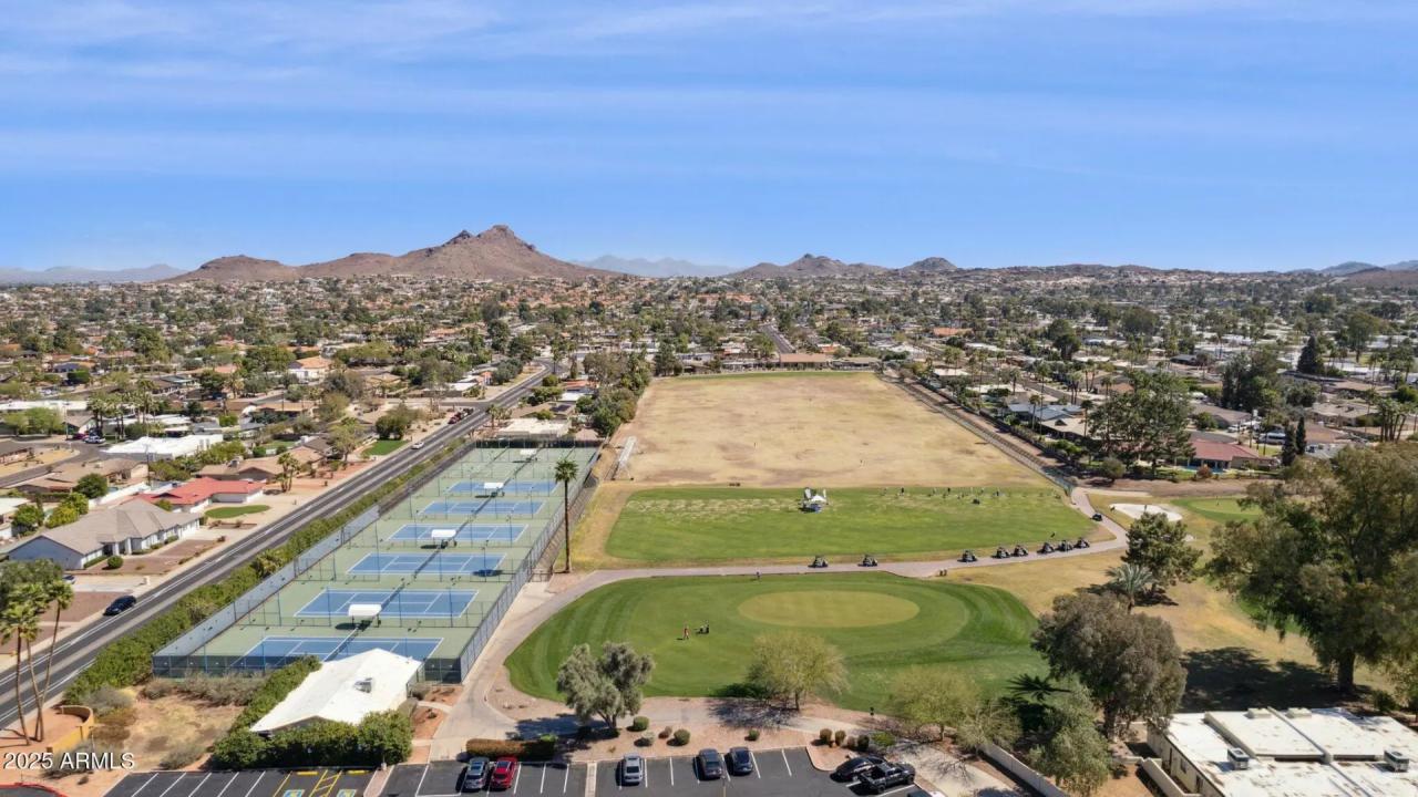 Real Estate Picture 64