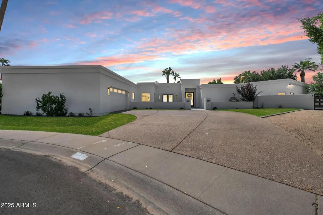 Real Estate Picture 2