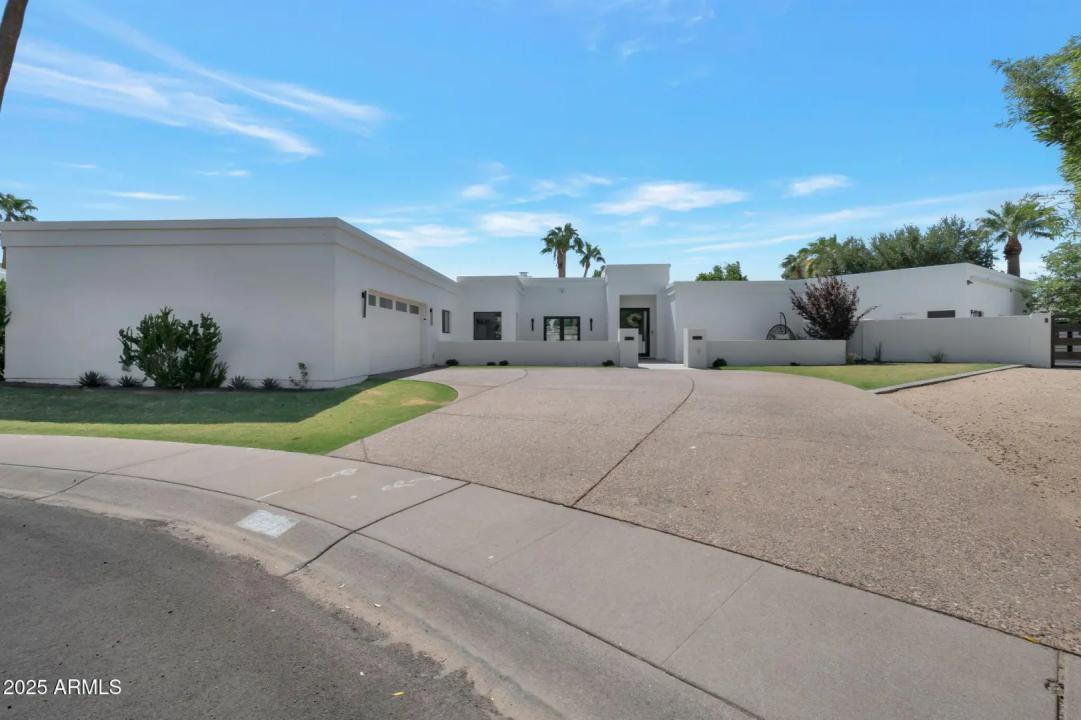 Real Estate Picture 1