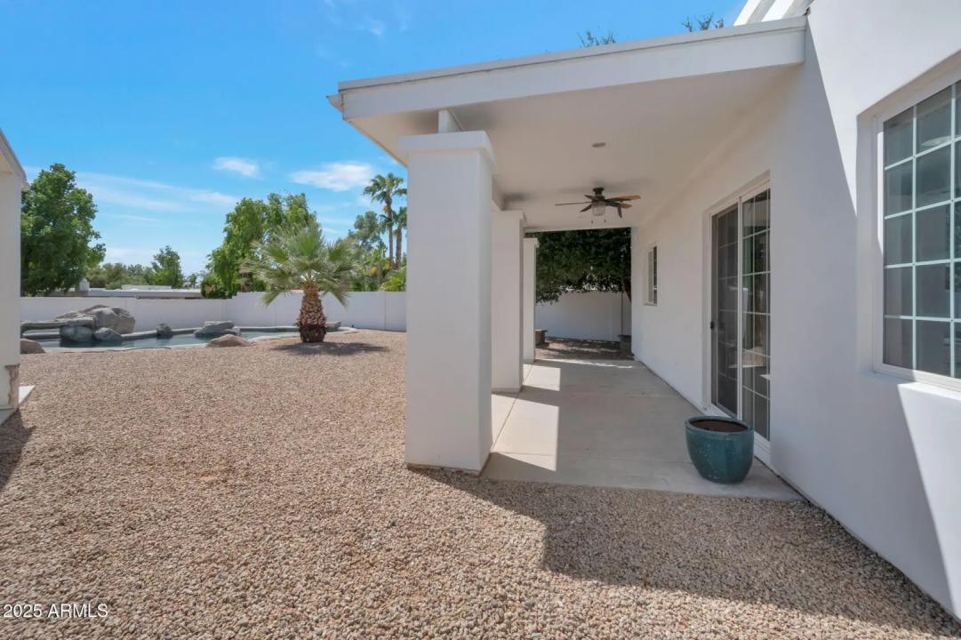 Real Estate Picture 34