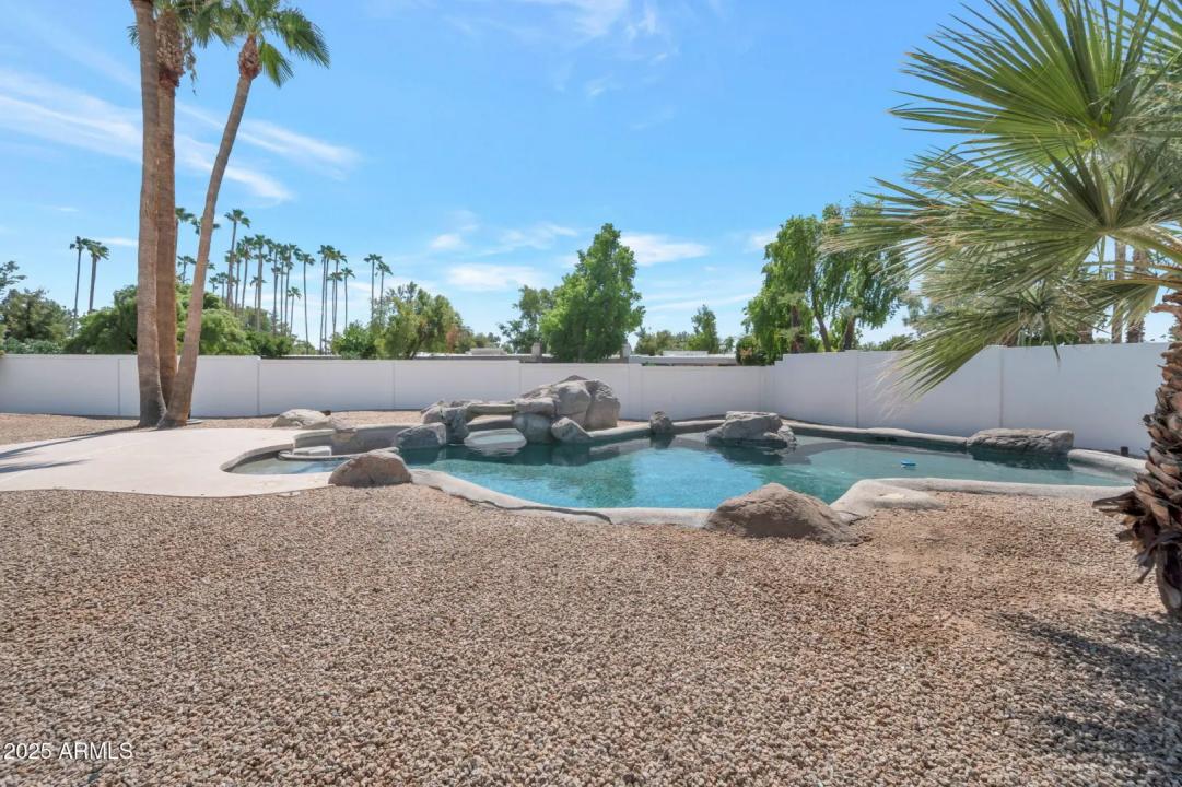 Real Estate Picture 31