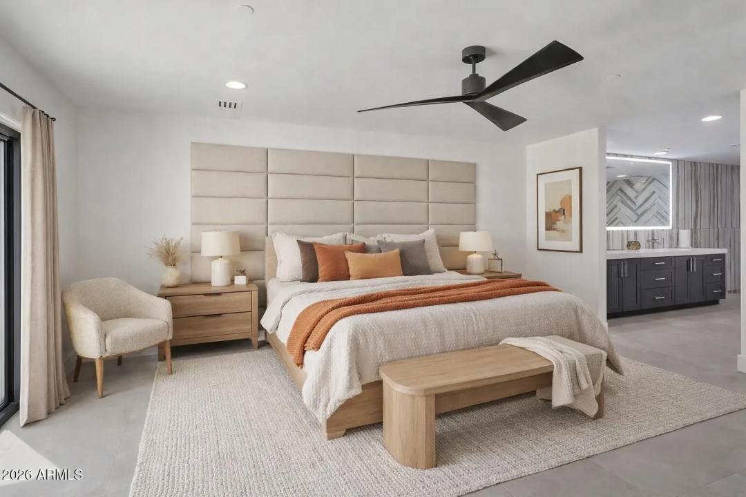 Real Estate Picture 13