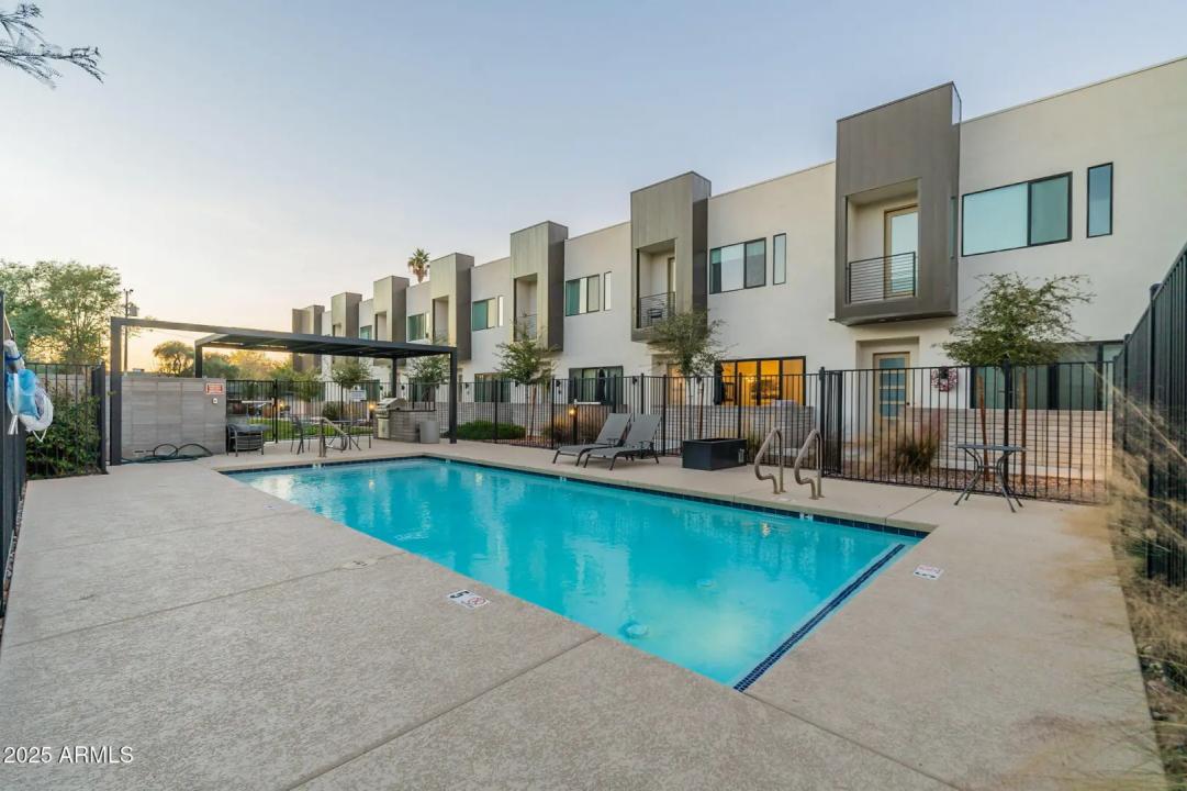 Real Estate Picture 29